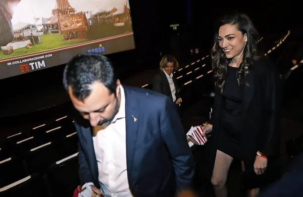 Matteo Salvini in Francesca Verdini sta sveže zaljubljena.