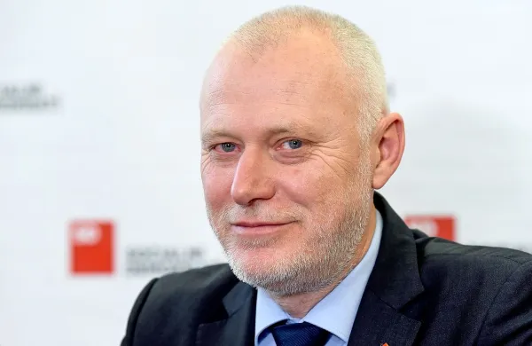 Milan Brglez
