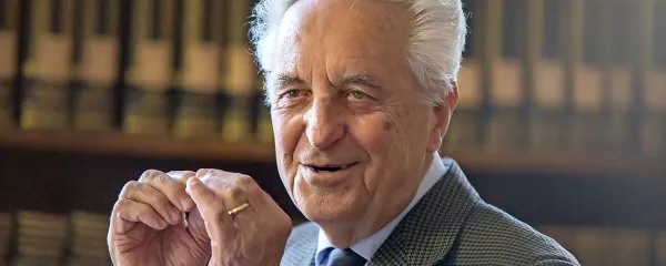 Sergio Tavano, zgodovinar
