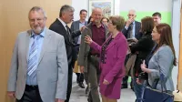 Župan Emil Rojc, minister Rudi Medved in načelnica ilirskobistriške upravne enote Mirjana Valenčič pri ogledu novih prostorov.