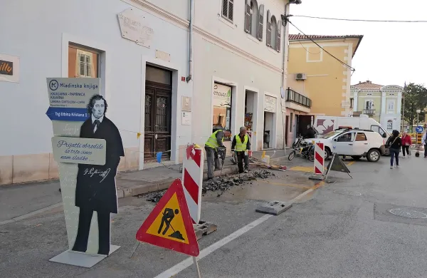 Gibalno ovirani tudi do dvorane občinskega sveta