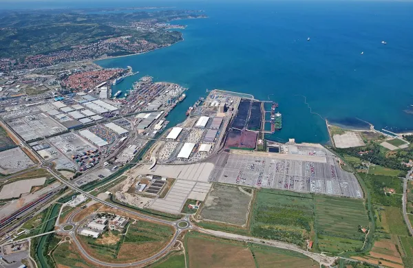 Zaradi drugačne razdelitve luške koncesije bo  Ankaran namesto 1,5 milijona dobil le še 500.000 evrov.