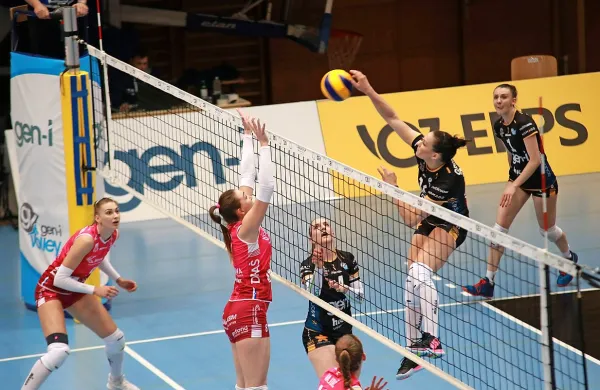 Mariborčankam dramatičen prvi finalni obračun