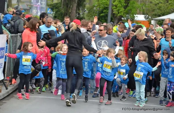 500 Kapkovih tekačev odprlo Istrski maraton