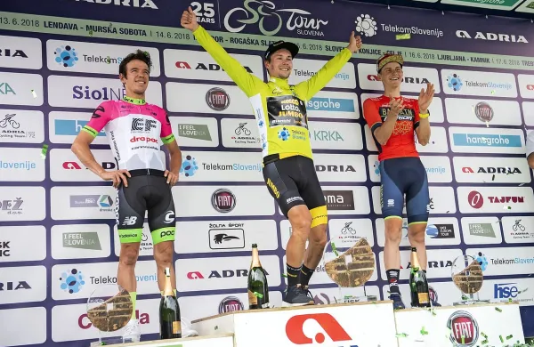 Primož Roglič (v sredini) ne bo branil lanske zmage, zato pa bo na 
dirki po Sloveniji predvidoma vrtel pedala Matej Mohorič (desno).