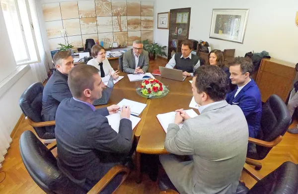 Ekipa novogoriškega župana Klemna Miklaviča