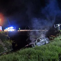 BMW prebil ograjo in zagorel