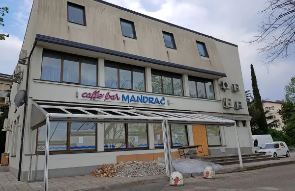 Sredi maja otvoritev prenovljenega Bara Mandrač