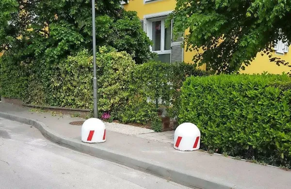 Novi ukrepi za večjo varnost pe&scaron;cev
