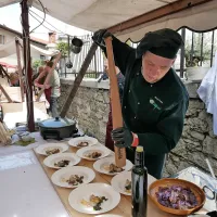 &Scaron;martno v znamenju vina in kulinarike
