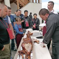 &Scaron;martno v znamenju vina in kulinarike