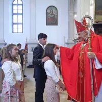 Sveti Jurij je kljub dežju prinesel pomlad