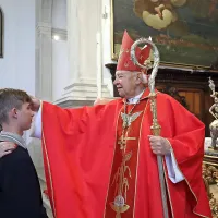 Sveti Jurij je kljub dežju prinesel pomlad