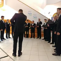 Od abrahama so se pevci poslovili v Trenti