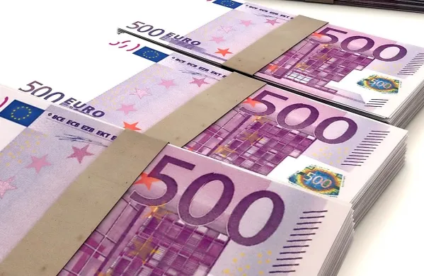 Računovodkinja iz Kopra je na poseben račun že nakazala 88.000 
evrov, a sodišče nato ni sprejelo dogovora s tožilstvom. 