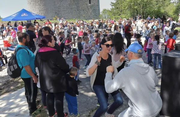Prvi maj na Socerbu