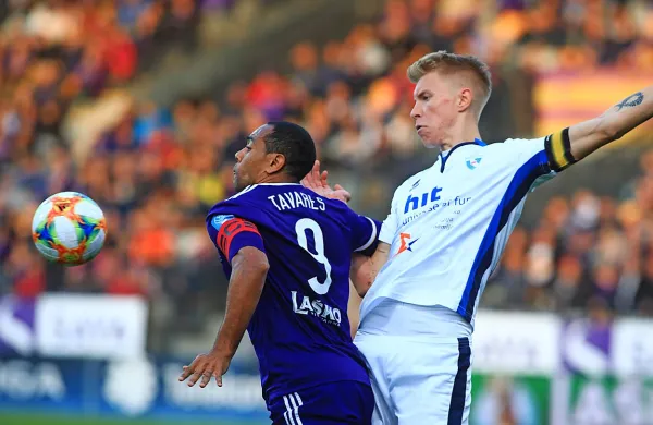 Nogometaši Maribora so v 31. krogu Prve lige Telekom Slovenije v 
gosteh premagali Gorico s 3:1 (2:0).