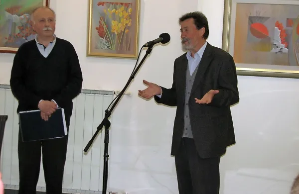  Janez Milkovič - Jano (desno) je predstavil svoje slikarstvo; ob njem kustos galerije Rajko Kranjec. 