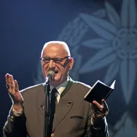 Glasba, ki odpira vrata v neskončno