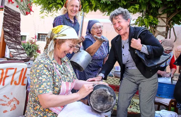 Utrinek s prireditve Koper na dlani izpred dveh let