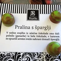 Praznik &scaron;pargljev je okrnilo vreme
