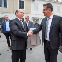 Podelili so priznanja leto&scaron;njim občinskim nagrajencem
