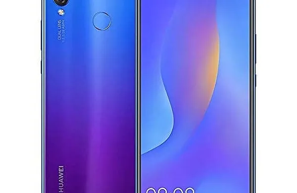 Huawei je eden ključnih partnerjev Androida, se je na novico, da 
ameriški tehnološki velikan Google prekinja sodelovanje z njimi, 
odzvalo kitajsko tehnološko podjetje.