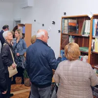 V Hi&scaron;i kulture tudi va&scaron;ka knjižnica