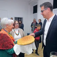 V Hi&scaron;i kulture tudi va&scaron;ka knjižnica