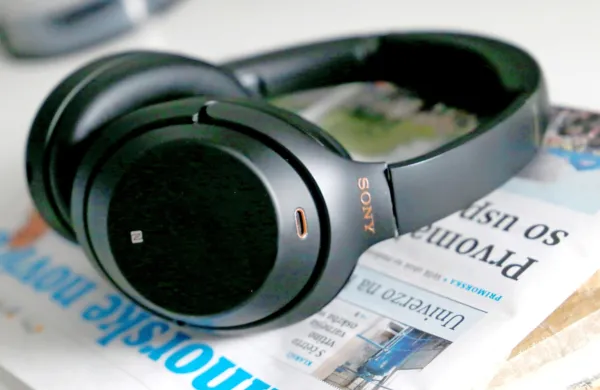 Slušalke sony WH 1000 M3  