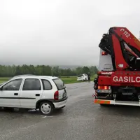Starej&scaron;a voznica izsilila prednost mlaj&scaron;i