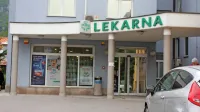 V ajdovski lekarni ponujajo dve novi storitvi. 