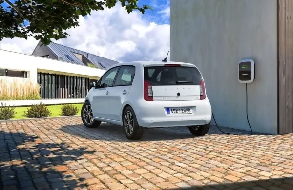 Citigo e iV bo z enim polnjenjem baterij premagal do 265 
kilometrov.