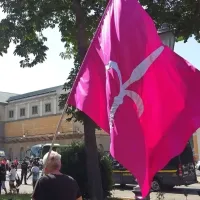 Množično in pisano na trža&scaron;ki paradi ponosa
