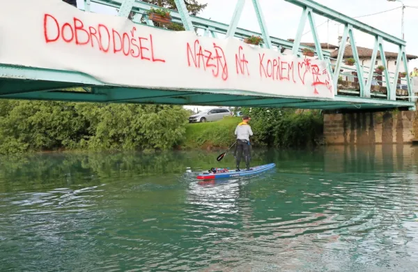 Nejc bo na počitnice peljal 15 otrok