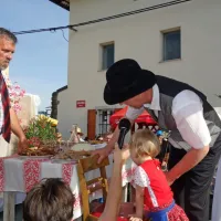 Če&scaron;nje in njihov praznik je vendarle obsijalo sonce