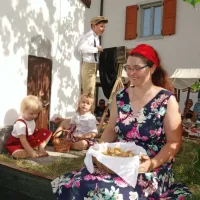 Če&scaron;nje in njihov praznik je vendarle obsijalo sonce
