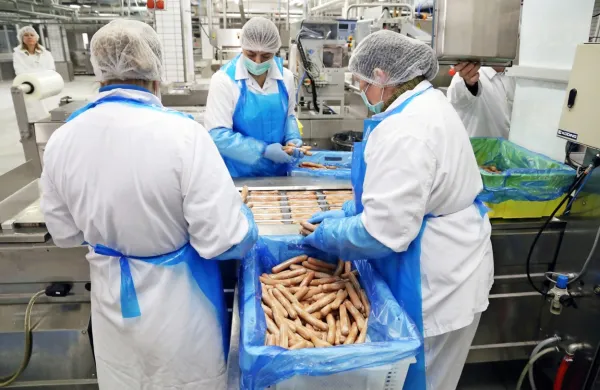 Živilska industrija je ena od panog, ki bodo zaradi zakona o 
minimalni plači zelo na udaru. 