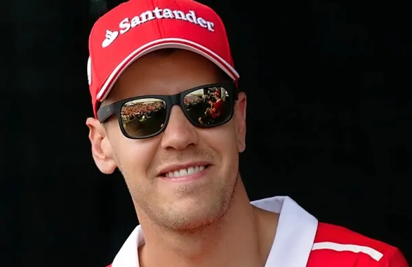Ekipa Ferrarija se je pritožila na kazen Nemca Sebastiana Vettla po 
sedmi dirki sezone svetovnega prvenstva formule 1.