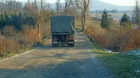 Cesto med Zagorjem in Bačem bodo končno asfaltirali tudi na 
delu, ki sodi v pivško občino.