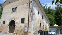 Ministrstvo za kulturo namerava temeljito prenoviti in dozidati zdaj prazno in propadajočo grajsko 
kaščo, s čimer bo prispevalo k boljši  ponudbi in lepšemu videzu vasi.