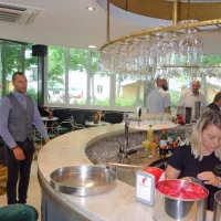 Žniderjevi nameravajo obnoviti ves Hotel Alp