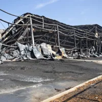Požar uničil Fragmatov obrat v Podskrajniku