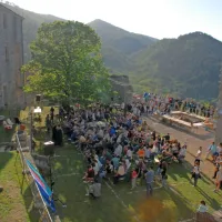 &Scaron;e bogatej&scaron;e dogajanje na gradu Rihemberk