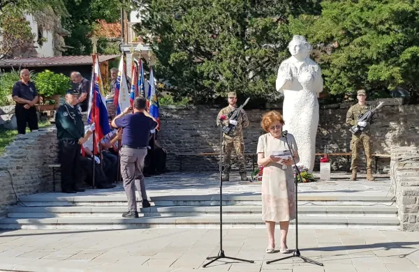 Slavnostna govornica na letošnji spominski svečanosti je bila Štefka Kučan.