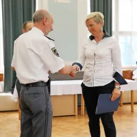 Bronasti ščit policije je med drugim dobila tudi Manuela Kumar.