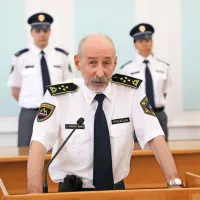 Slavnostni   govorniki  na  osrednji  proslavi je bil tudi direktor 
Policijske uprave Nova  Gorica  Fabjan  Kontestabile.  

