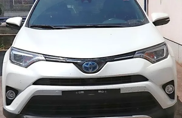 Toyota je bila ukradena v Franciji.