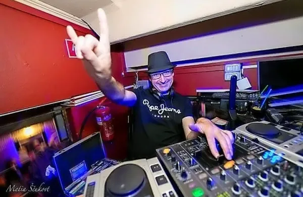 DJ Lovro praznuje abrahama