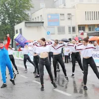 Dež je spral domiselno promocijo